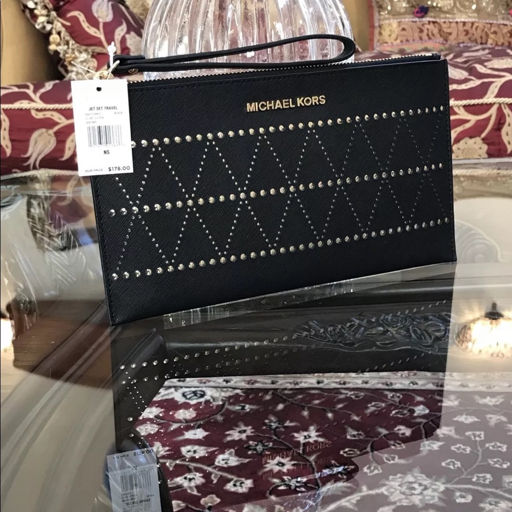 NWT Michael Kors perforated leather clutch - Picture 2 of 5